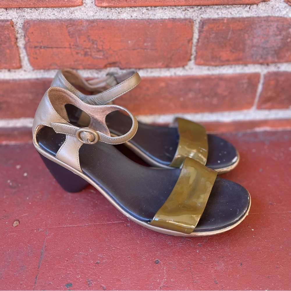 CAMPER Olive green heels Size 39